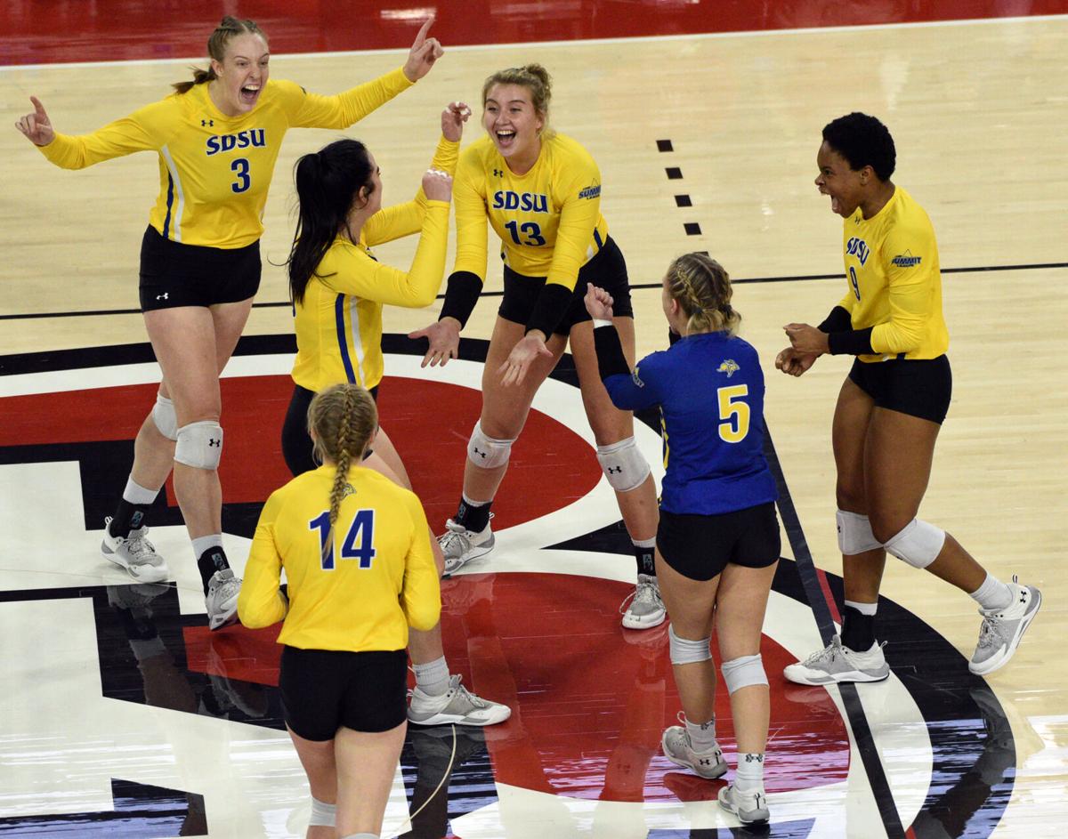 Point, Jackrabbits
