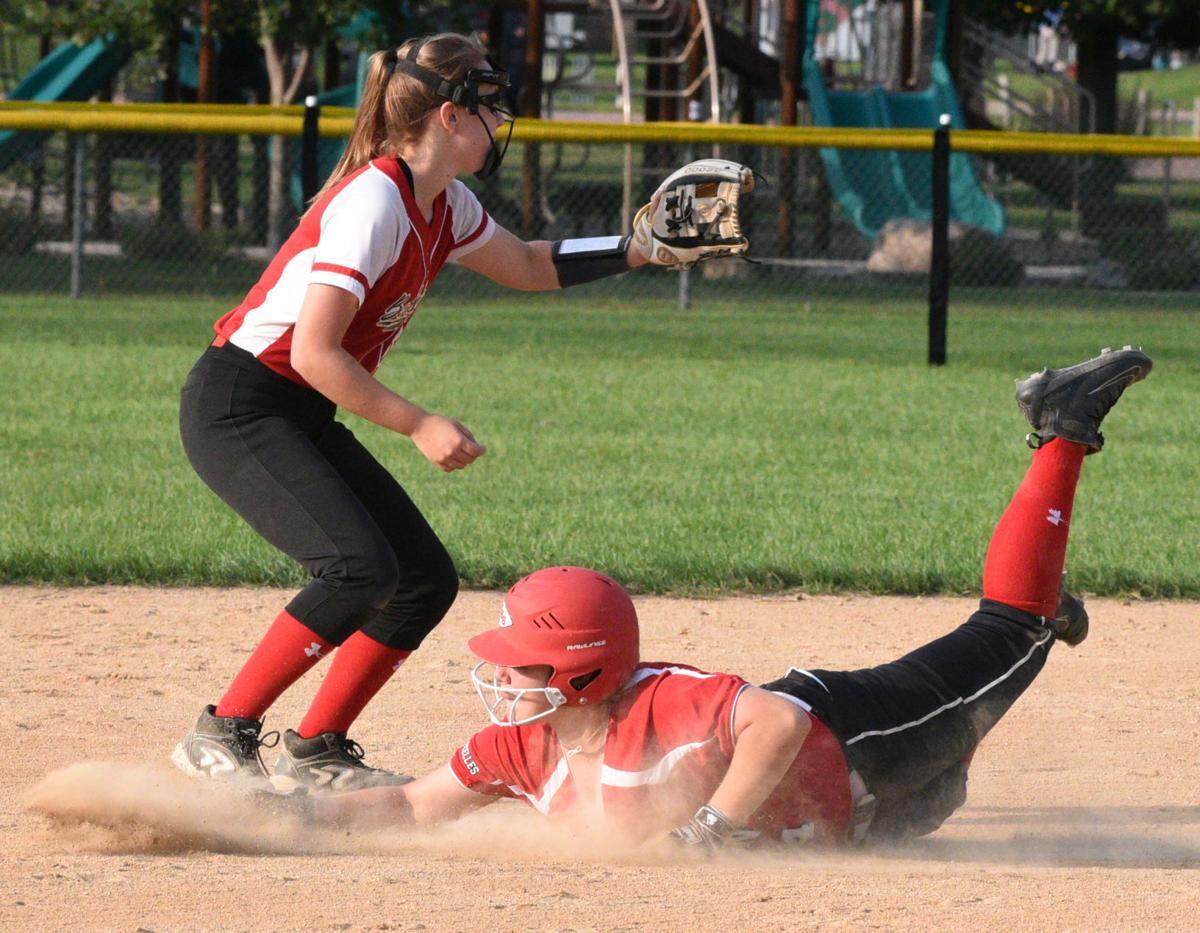 Softball Gazelles, Bobcats Split Pair Sports