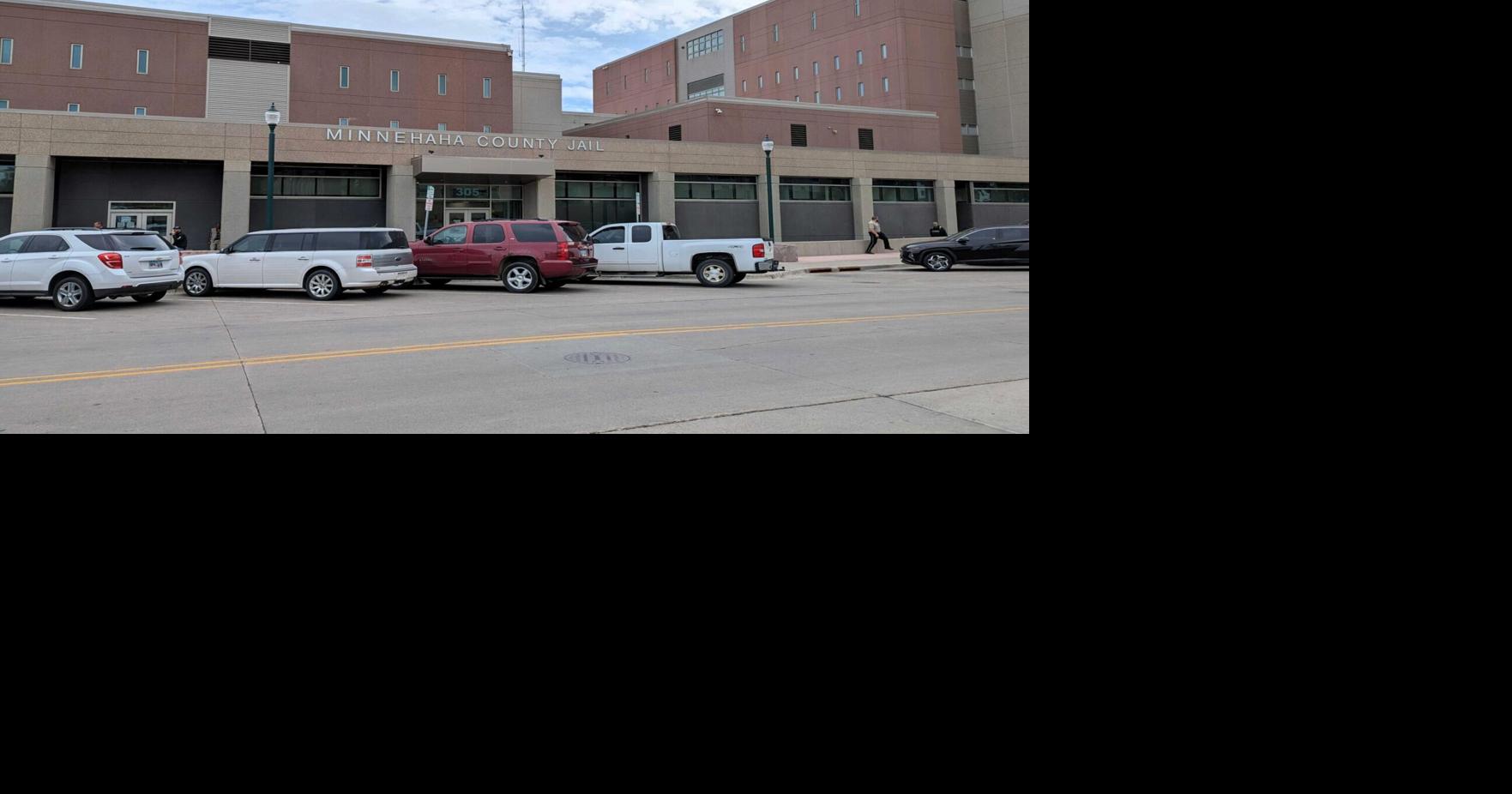 South Dakota Governor Pledges Parole Reform Days After Sioux Falls Officer Is Shot