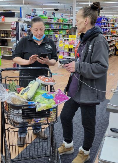 Grocery Program Promotes Produce For Low-Income Customers