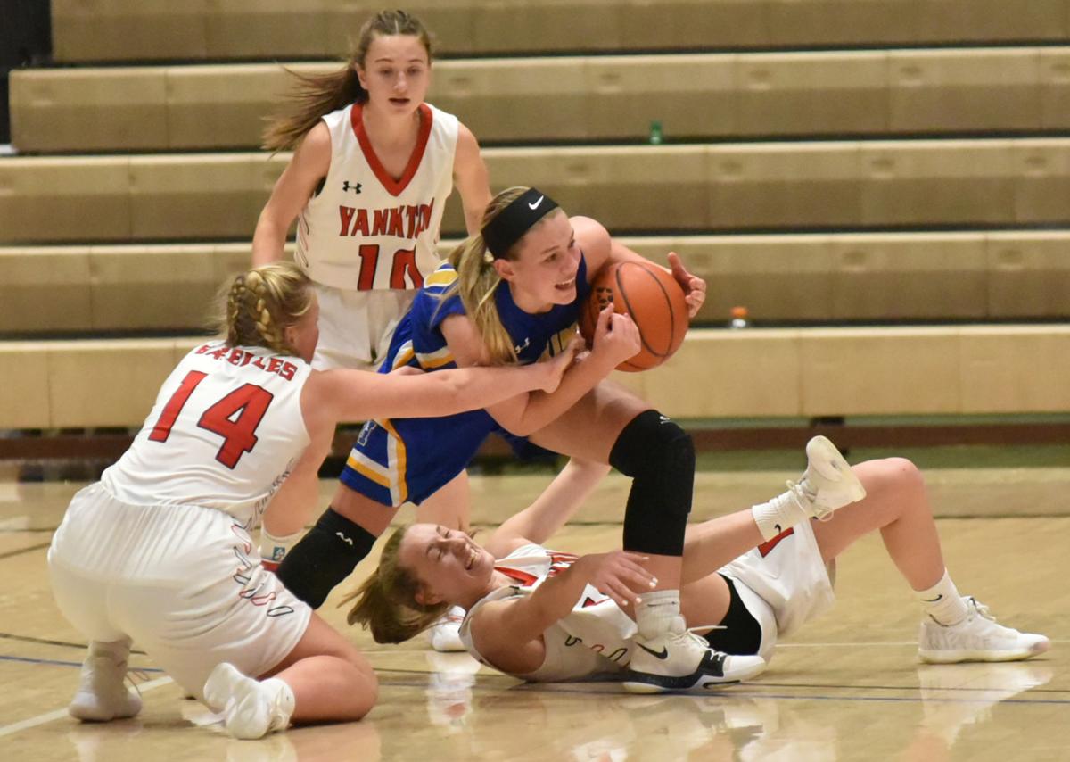 Hoop City Classic Slow Start Sinks Gazelles Sports Yankton Net
