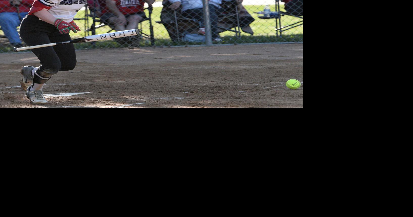 Softball: Panthers Power Past Vermillion 17-7