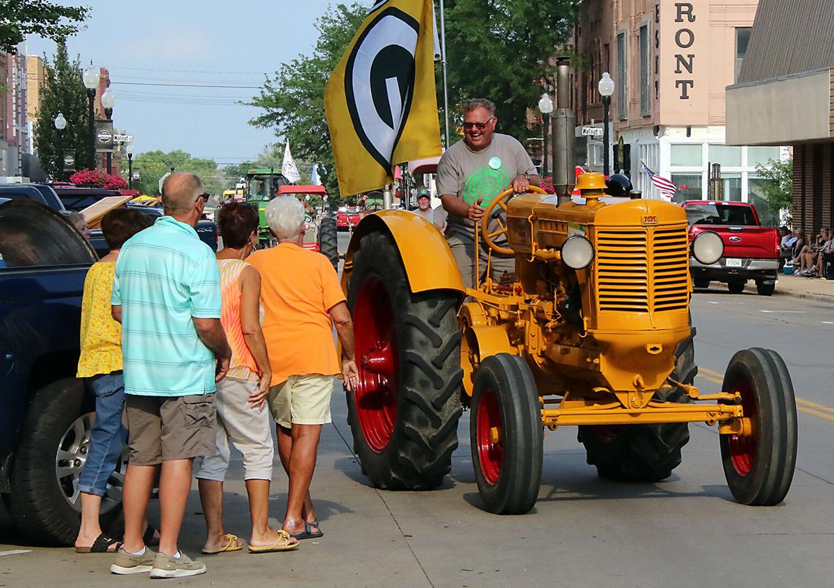 TriSate Old Iron Tractor Ride On A Roll Community