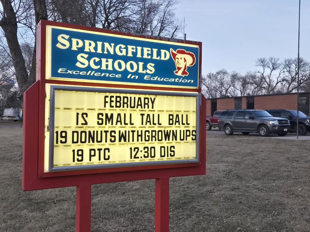Bon Homme Board Votes To Close Springfield Grade School