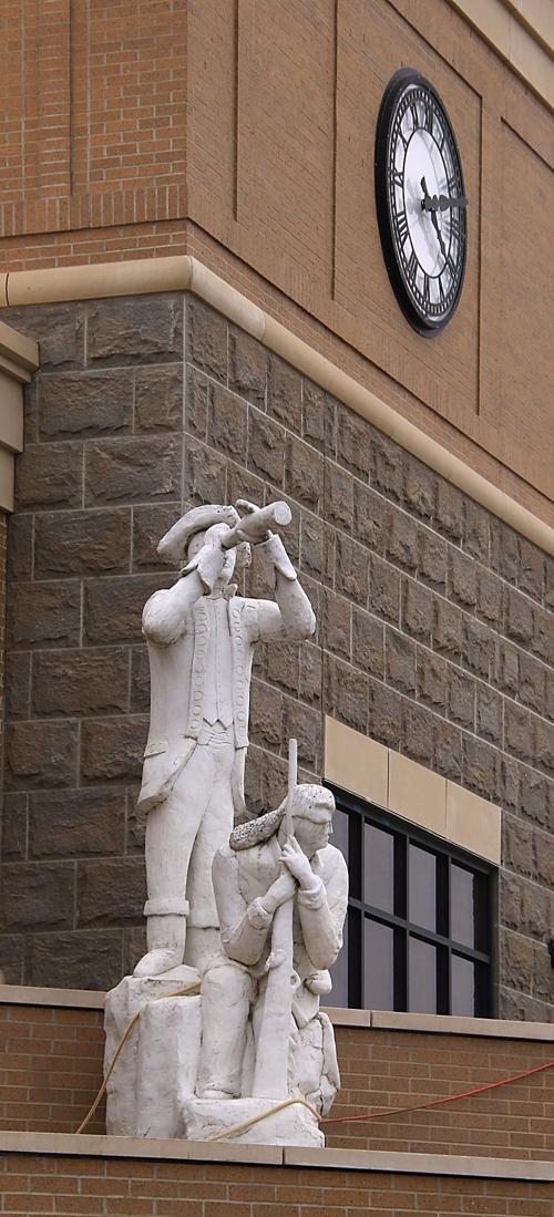 Statue “Spirit of Discovery”
