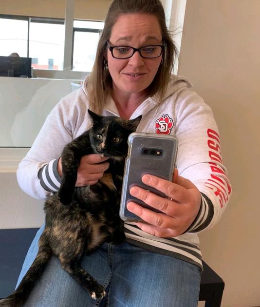 Hhs Offering Virtual Meetings For Adoptions Community Yankton Net