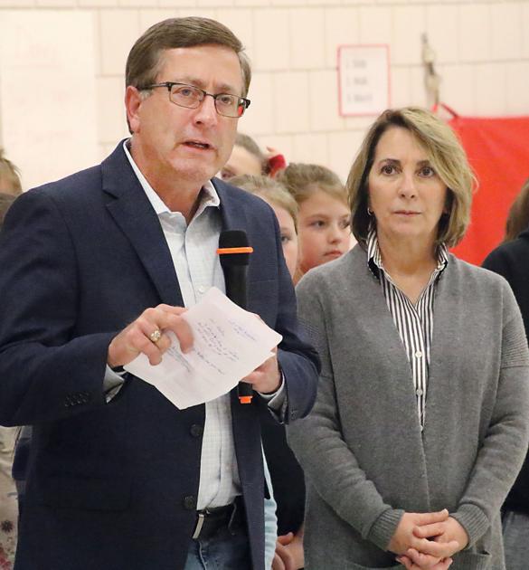 Huethers Dive In For Their Hometown Community Yankton Net