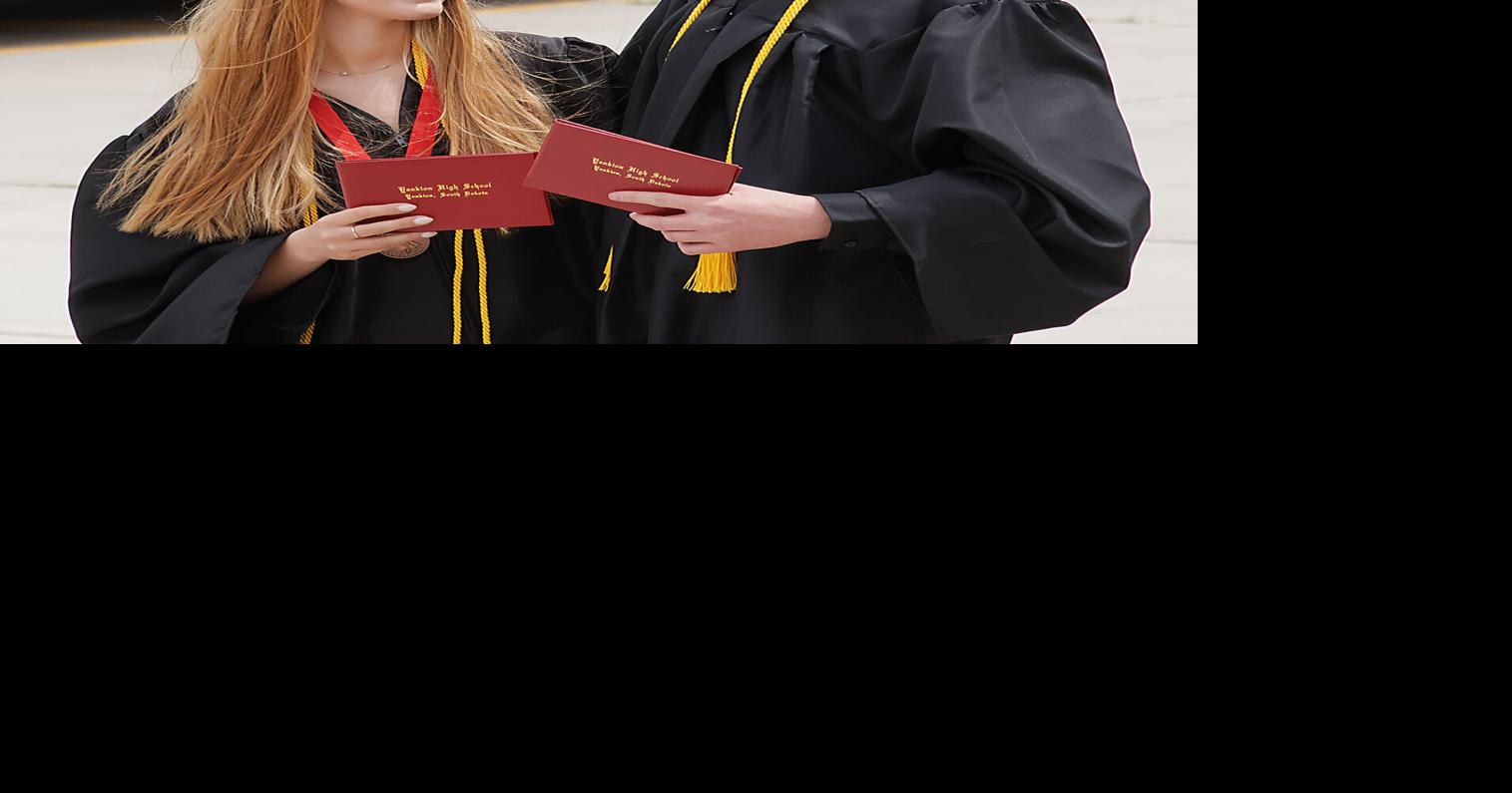 YHS Graduation | | yankton.net