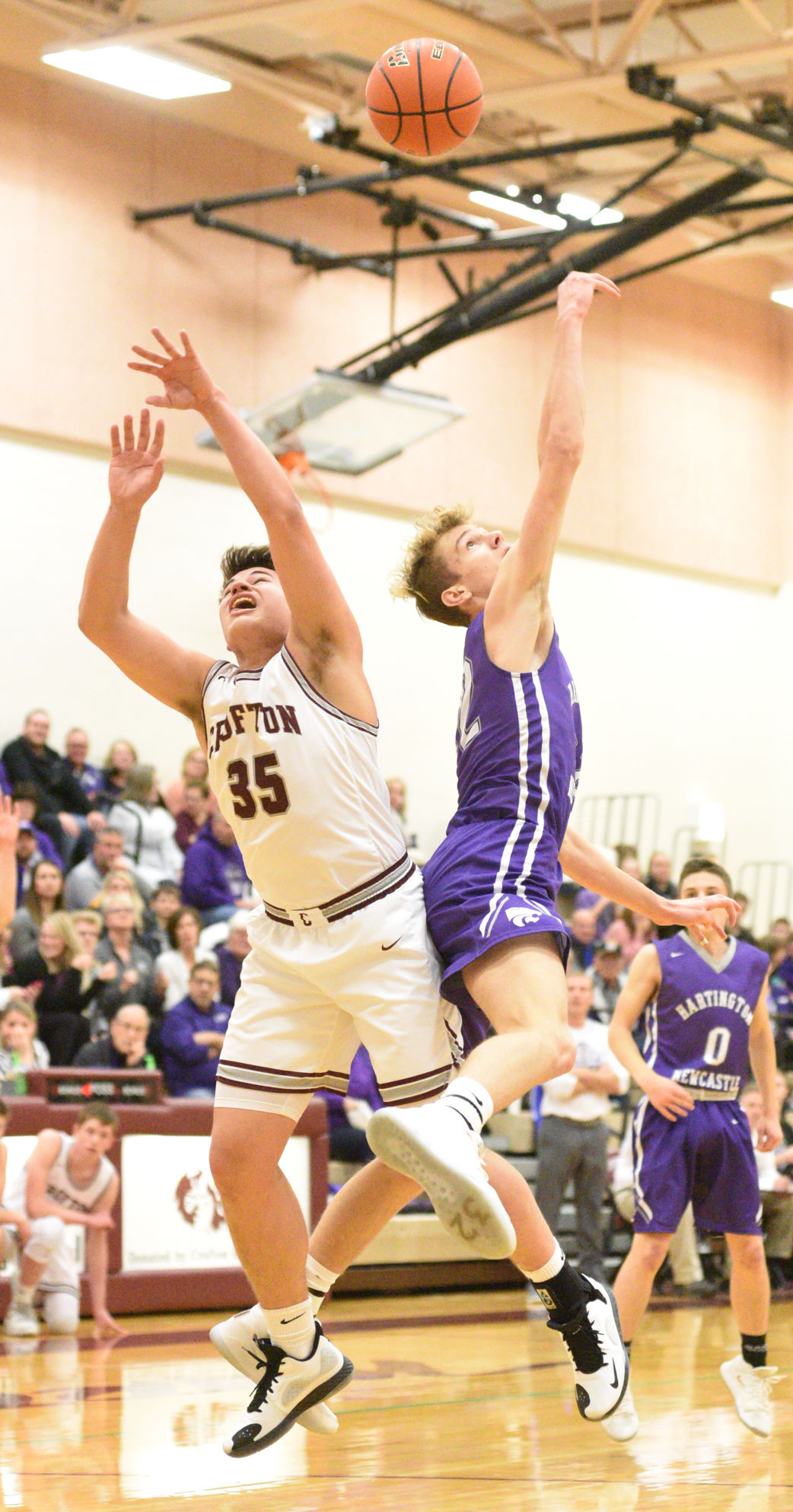 Boys' Basketball Harms Powers Wildcats Past Crofton Sports