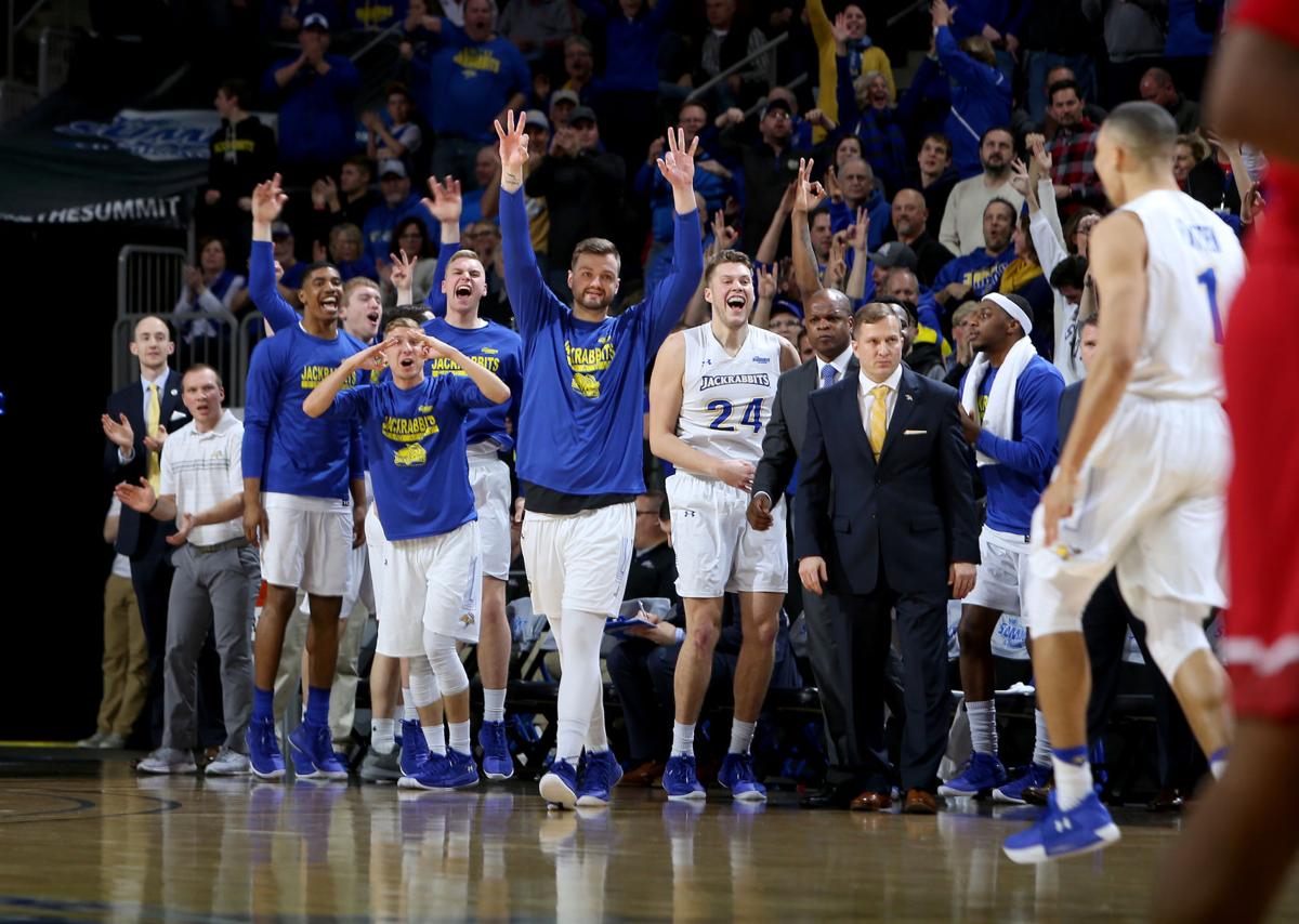 Sdsu Men Make It A Jackrabbit Sweep Sports Yankton Net