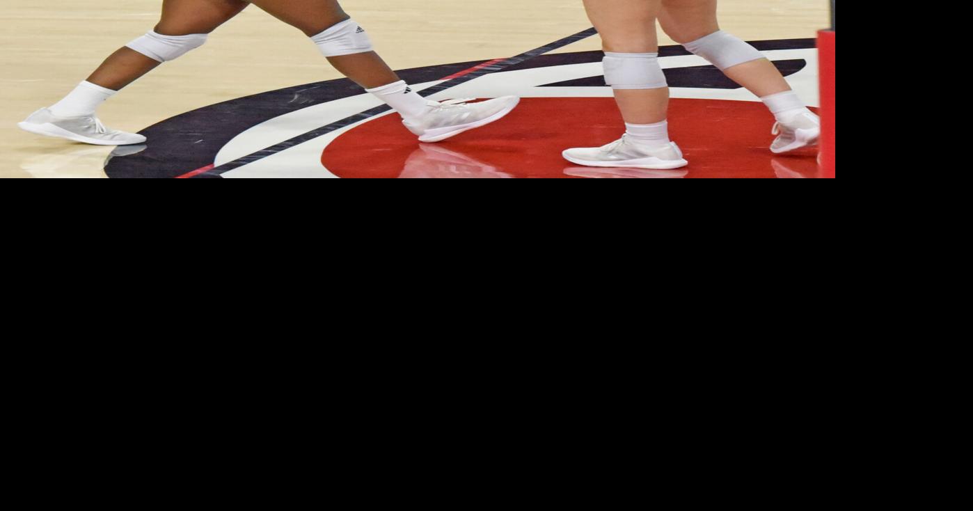 Volleyball Kansas City Fights Past NDSU In Summit Semifinal Sports