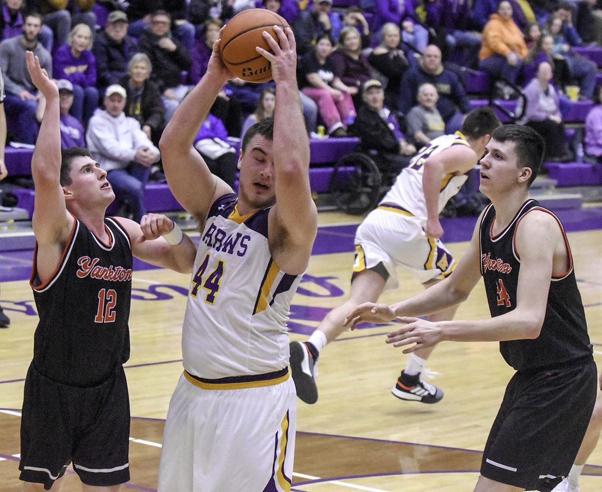 Boys Watertown Upends No 4 Yankton Sports Yankton Net