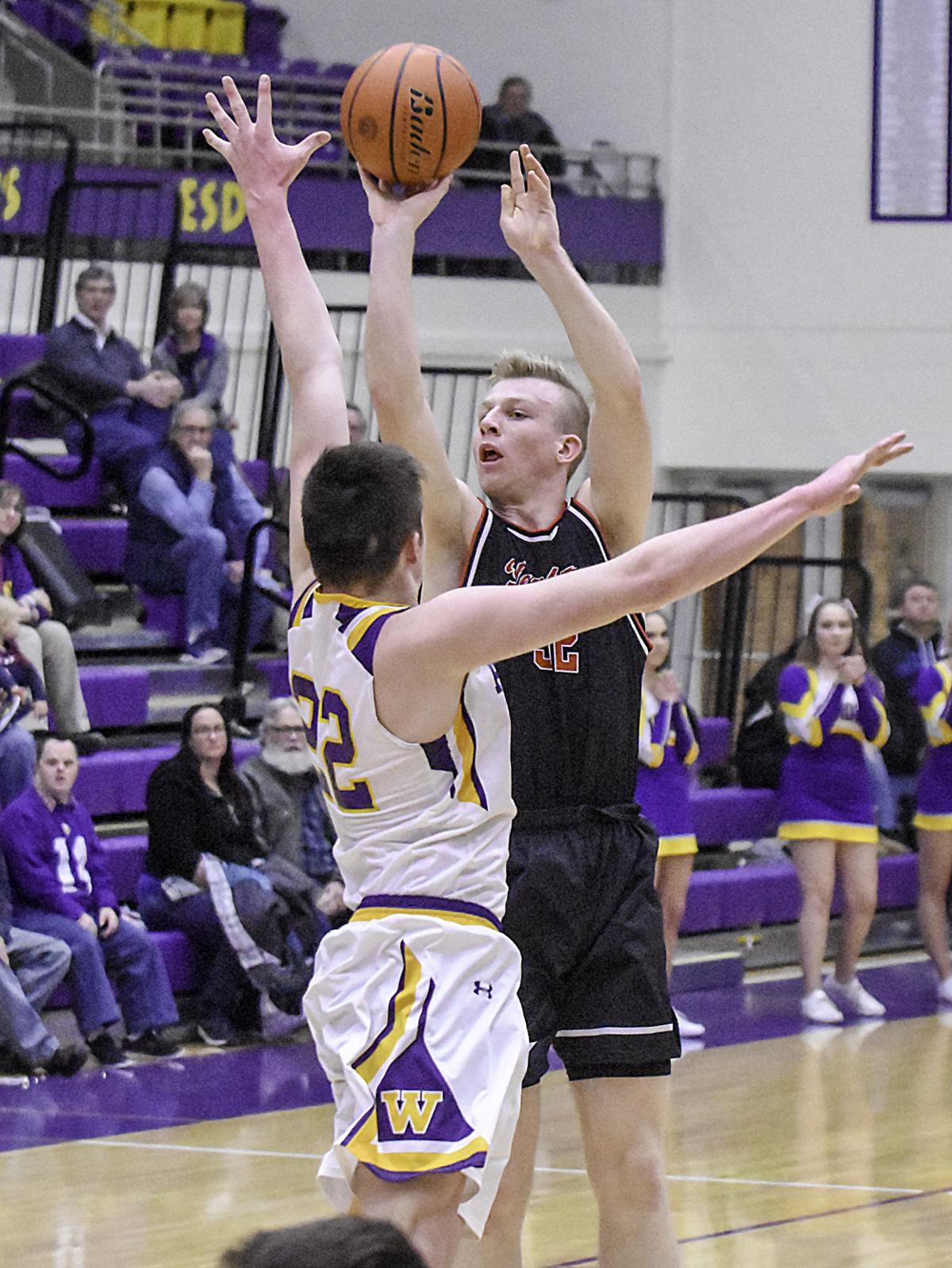 Boys Watertown Upends No 4 Yankton Sports Yankton Net