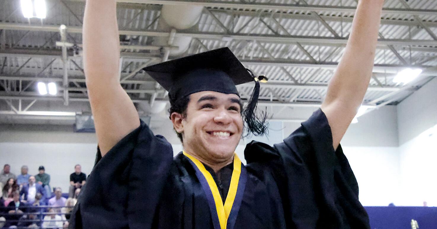 Rites Of Spring: Place Tells MMU Grads To Use Values To Make A Difference - Vimarsana News