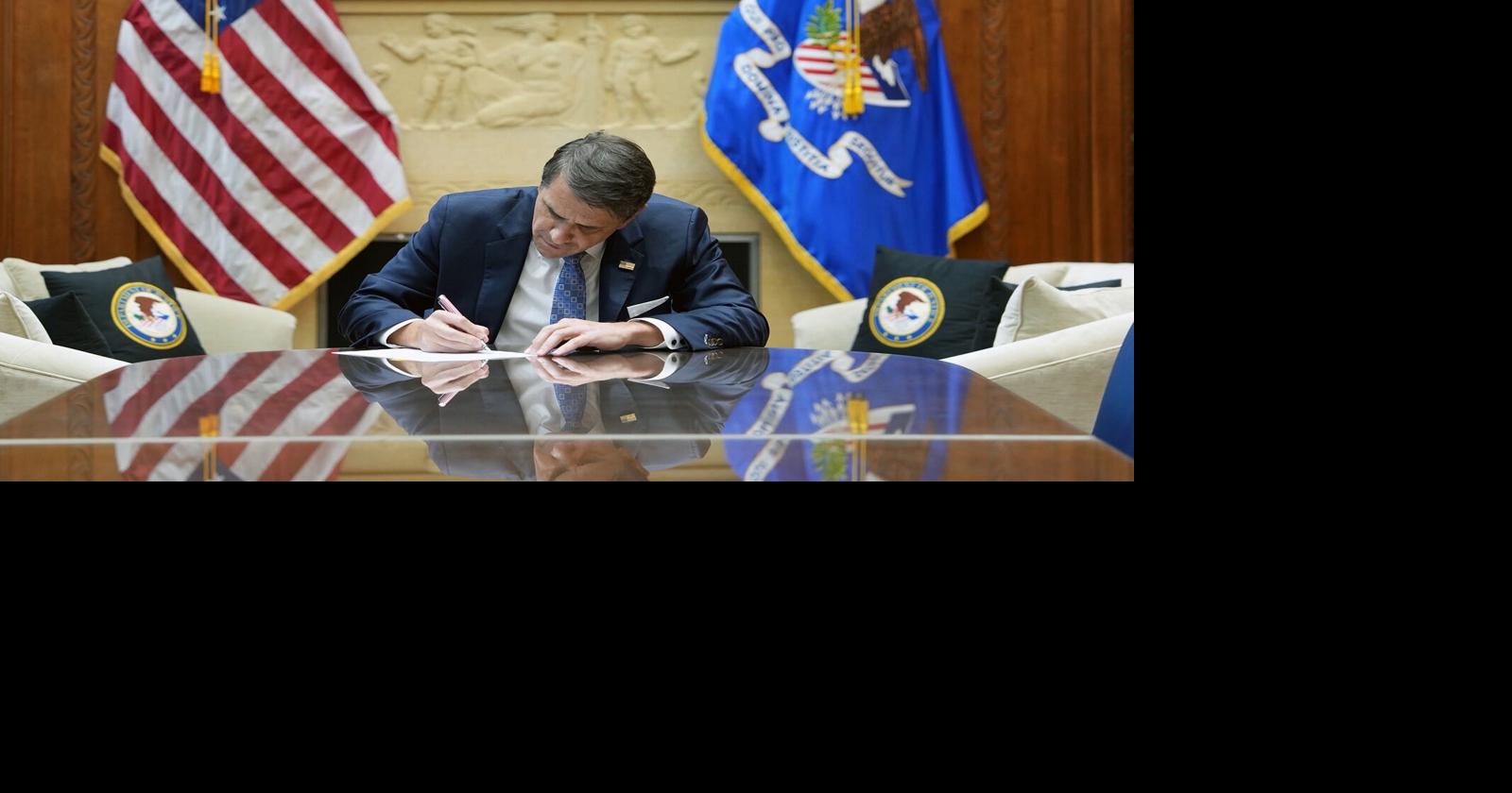 Neb. Advocates Cheer As DOJ Downgrades Medical Cannabis To Schedule III Drug