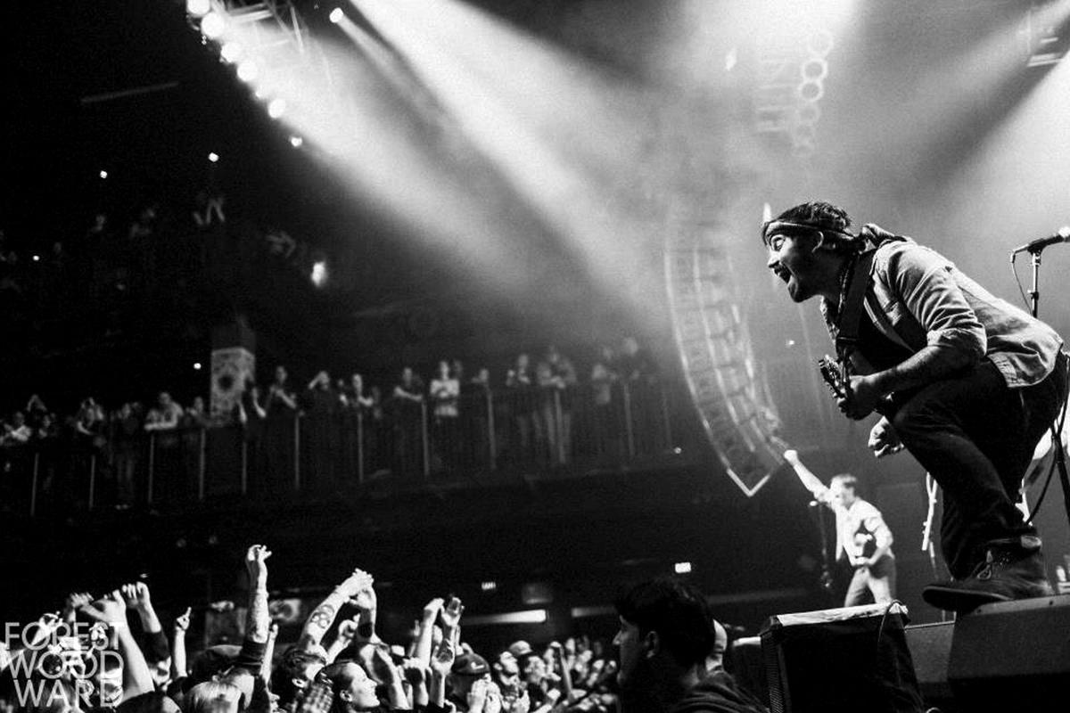 Getting Warped Community