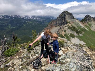 For Day Hikers Plummer Peak Makes A Perfect Access Point To Mount Rainier S Tatoosh Range News Yelmonline Com