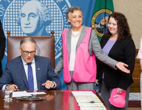 Wdfw Announces Fluorescent Pink Hunter Apparel Now Legal News