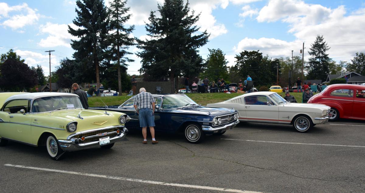 Photos FFA Alumni Raise More Than 3,000 at Car Show News