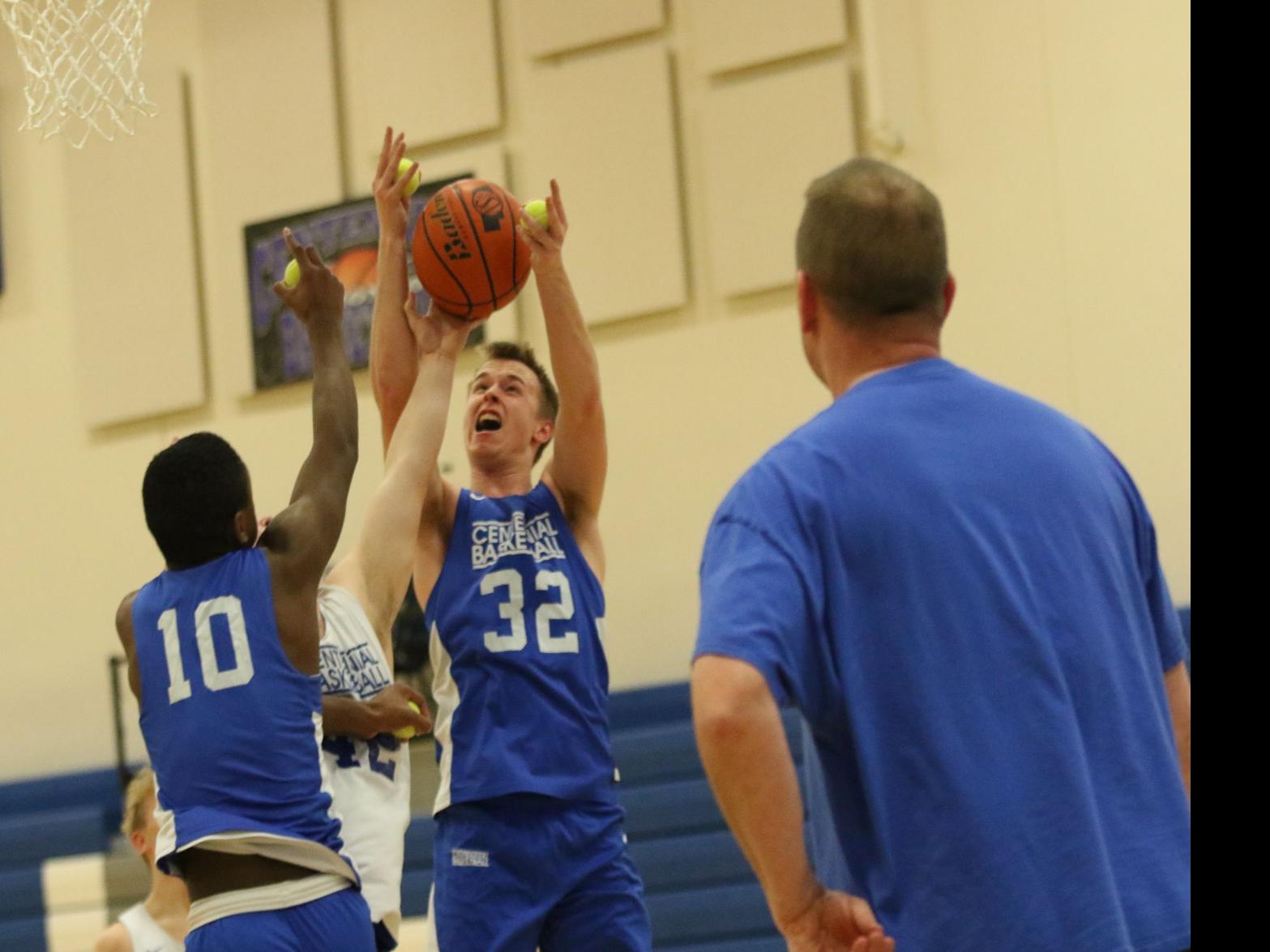 Unsung Hero Centennial S Joel Bargen Does The Dirty Work