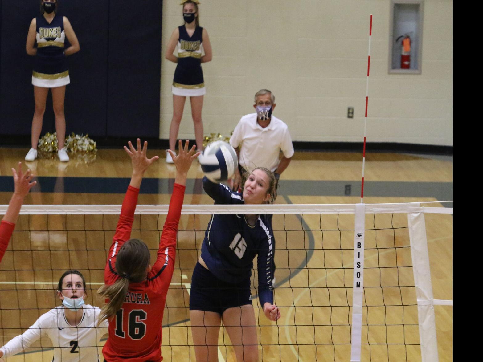 Scheierman Leads Dukes To 3 2 Win Over Aurora People Yorknewstimes Com