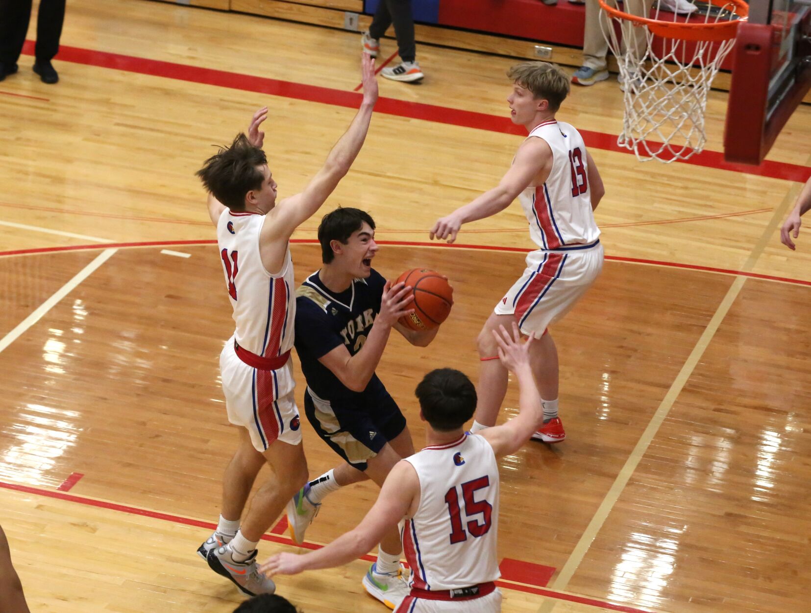 Crete Cardinals Dominate York Dukes in B-1 Final with 85-45 Victory