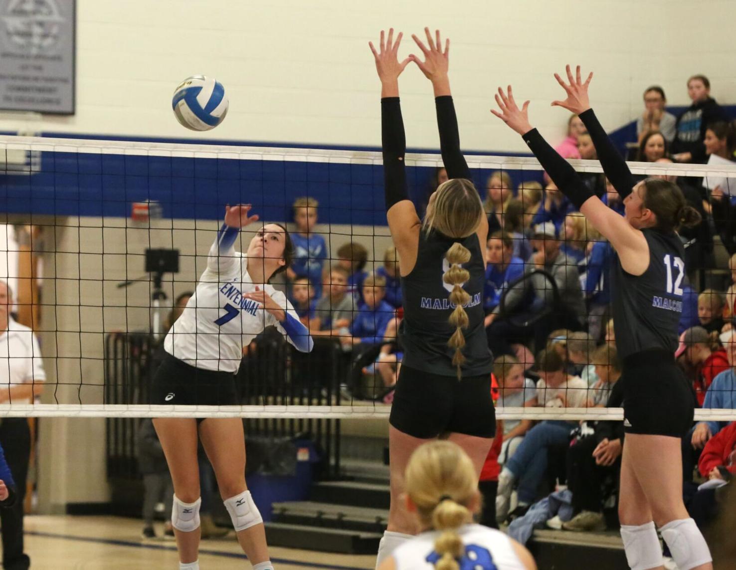 Malcolm’s aggressive attack overwhelms Centennial volleyball