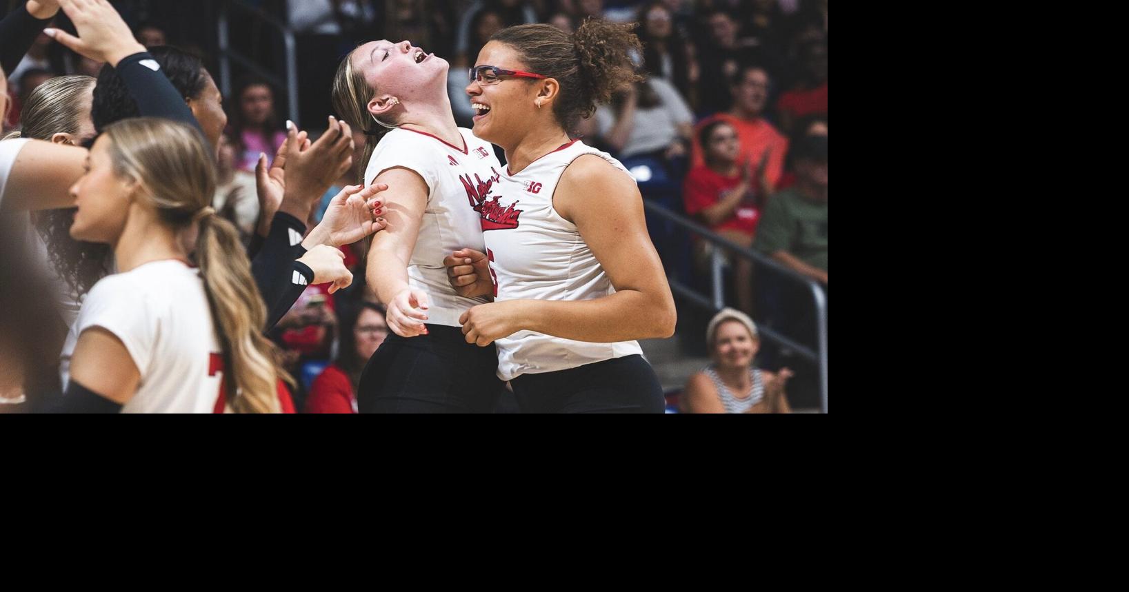 3 freshmen make Husker debuts in Nebraska volleyball's sweep of Lipscomb
