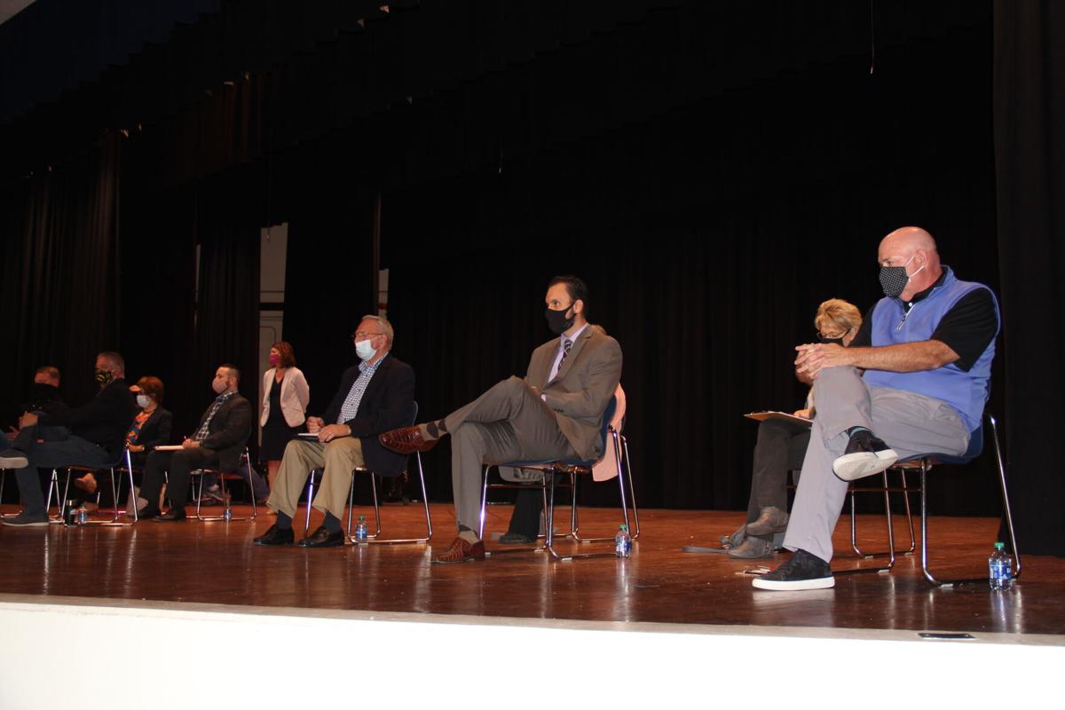City council, mayoral candidates participate in forum