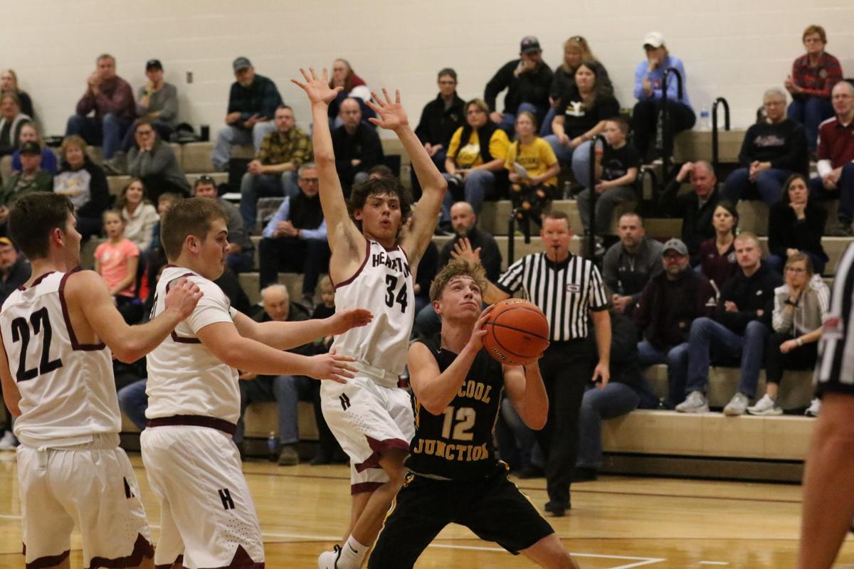 McCool Junction boys knock off D2 No. 10 LawrenceNelson