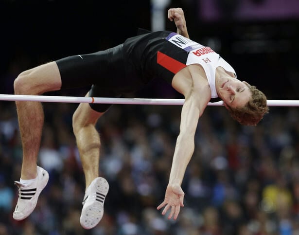 Corunna's Derek Drouin jumps his way to bronze