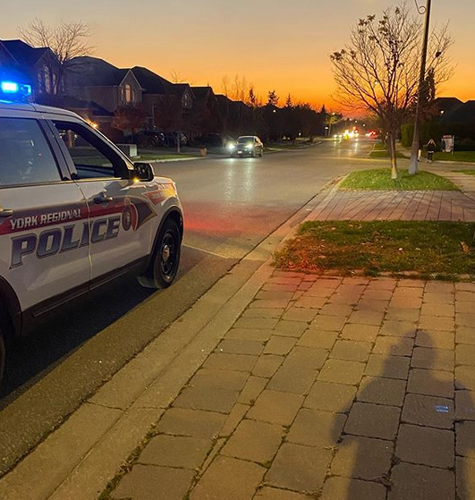 UPDATE: Police search for 4 men after armed commercial robbery in Vaughan