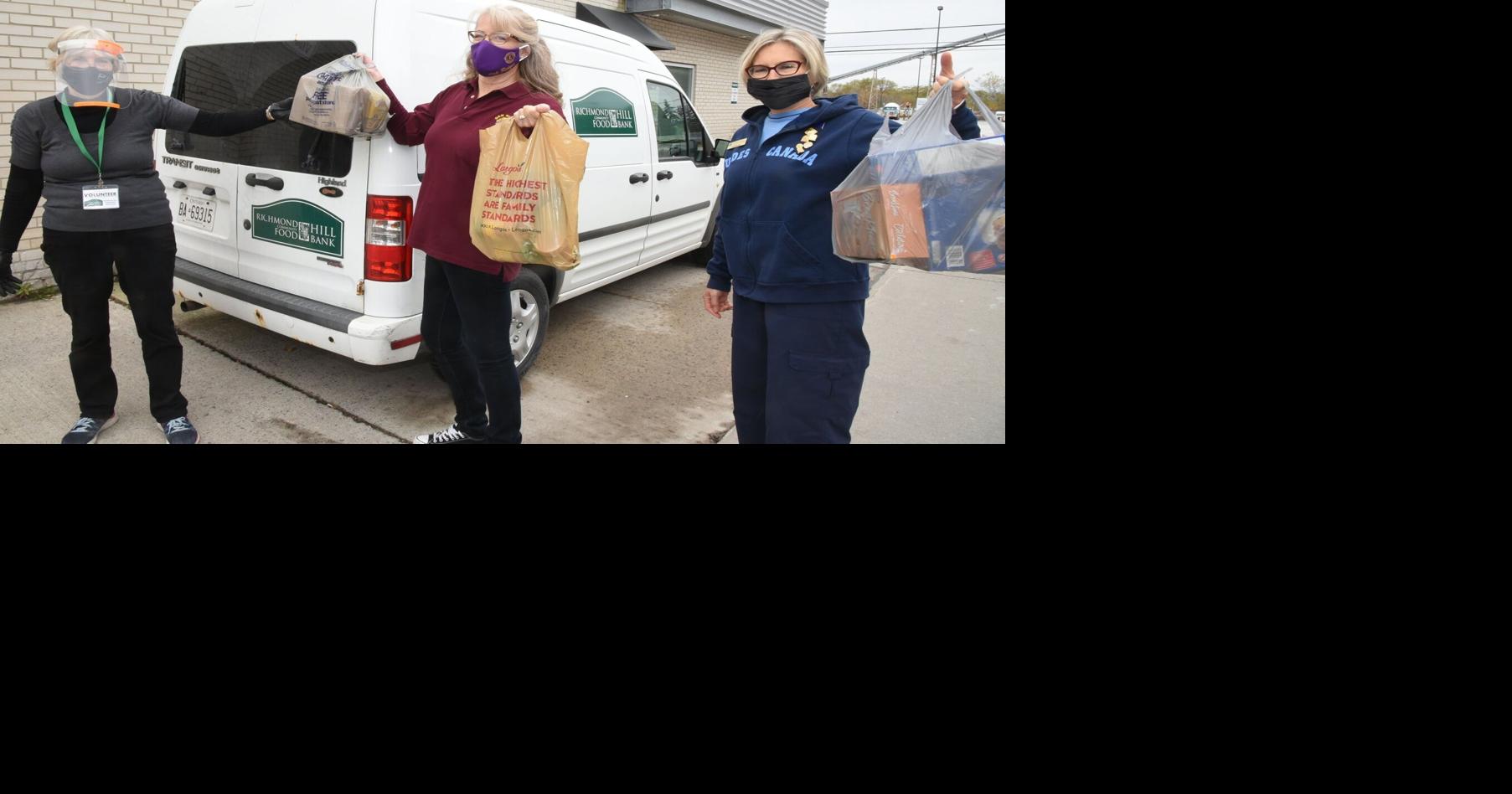 Oak Ridges Lions Club donates more than 1,000 lb to Richmond Hill food