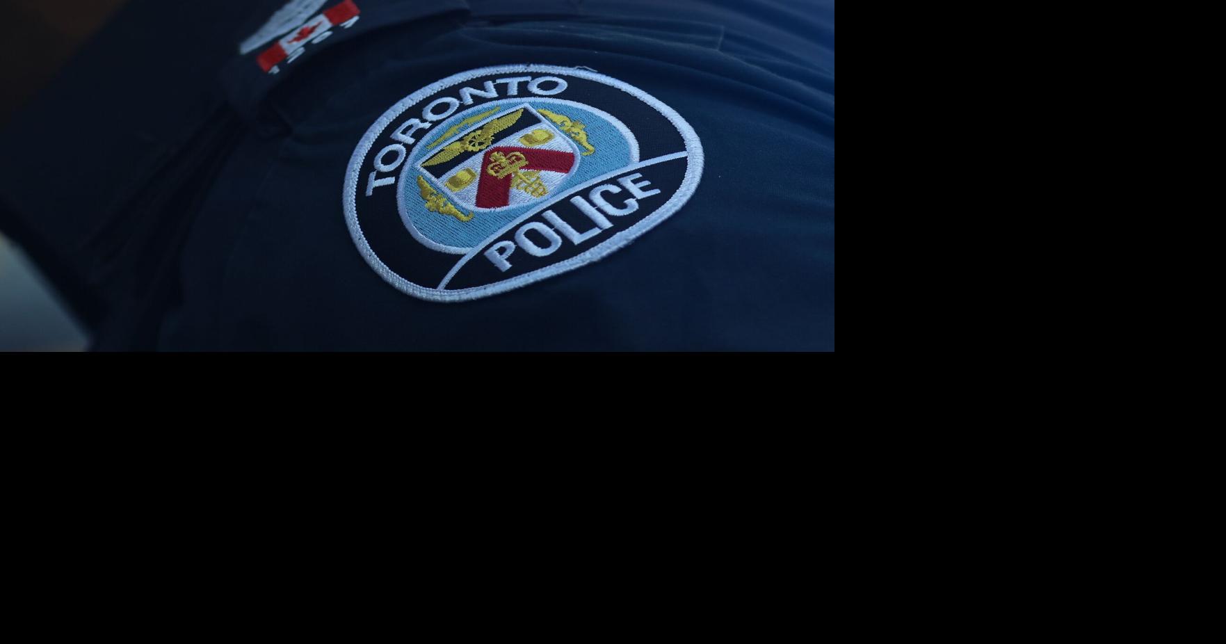 ヨーク警察、トロント警察官7人の逮捕の詳細を明らかに