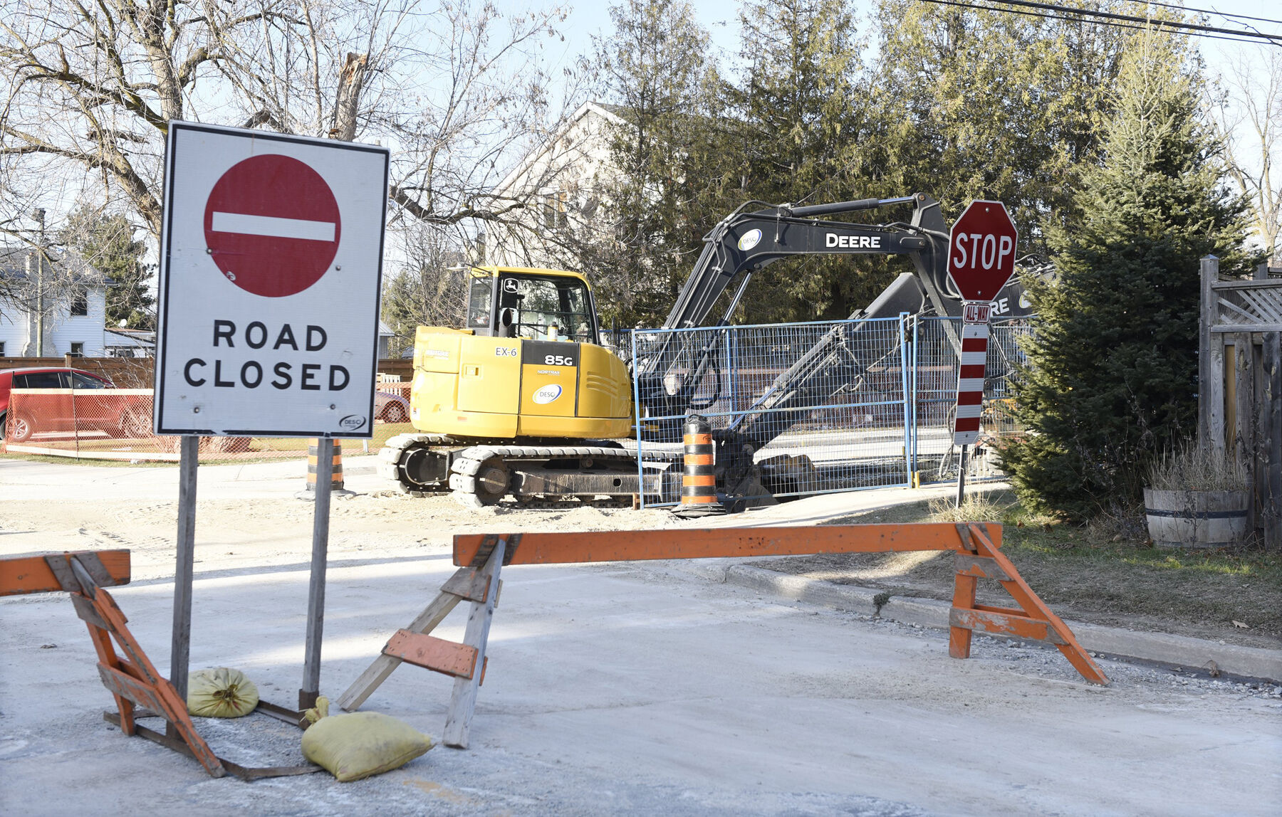 Markham roads closed on Monday after water main break