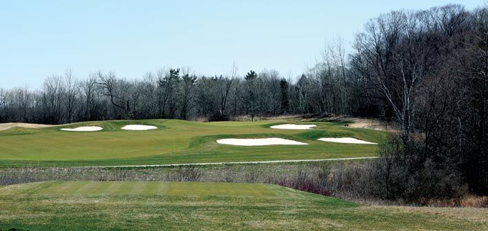 New Aurora golf course community a rarity