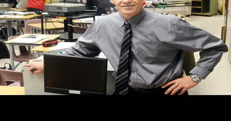 Aurora teacher makes physics relevant