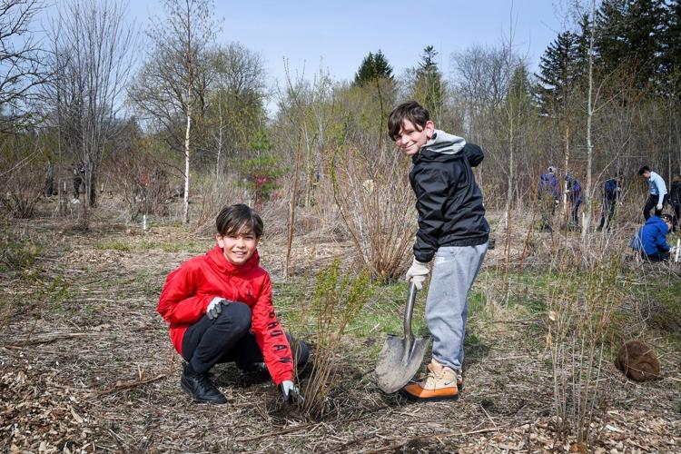 Earth Month volunteers in Richmond Hill