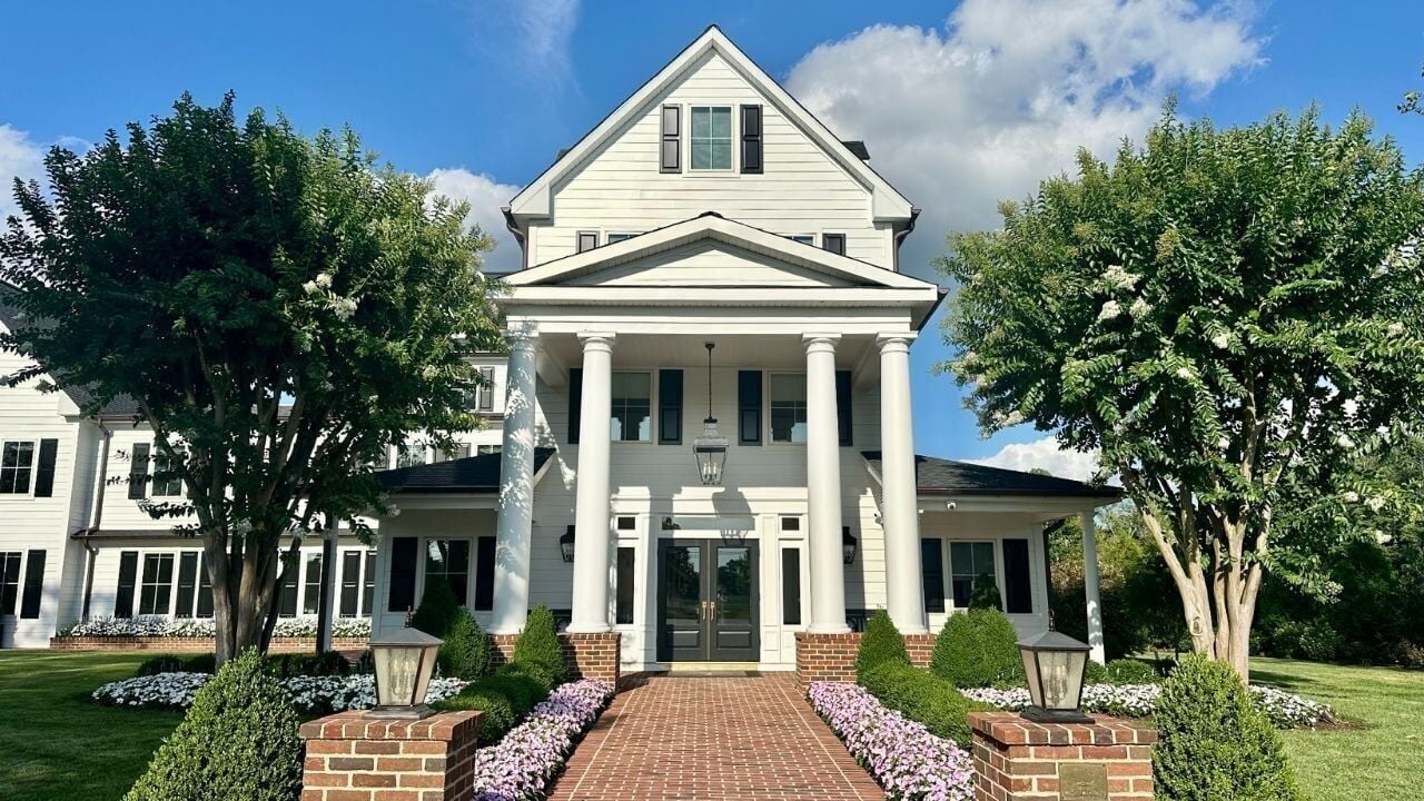 <a href="https://www.youralaskalink.com/news/national/the-maryland-eastern-shore-weekend-you-need-relax-and-recharge-at-the-oaks-waterfront-hotel/article_a9d14c8e-1328-5f91-a141-22f7a2d1311f.html" target="_blank">The Maryland Eastern Shore Weekend You Need: Relax and Recharge at The Oaks Waterfront Hotel</a>