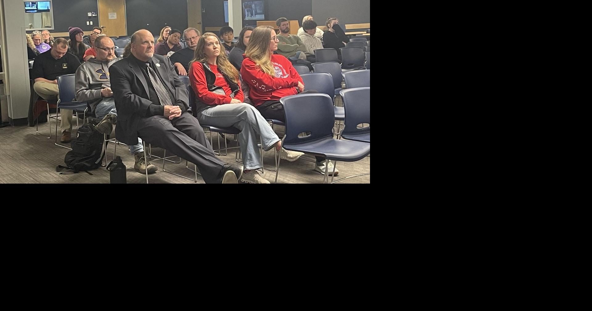 School board restores seven-period middle school day