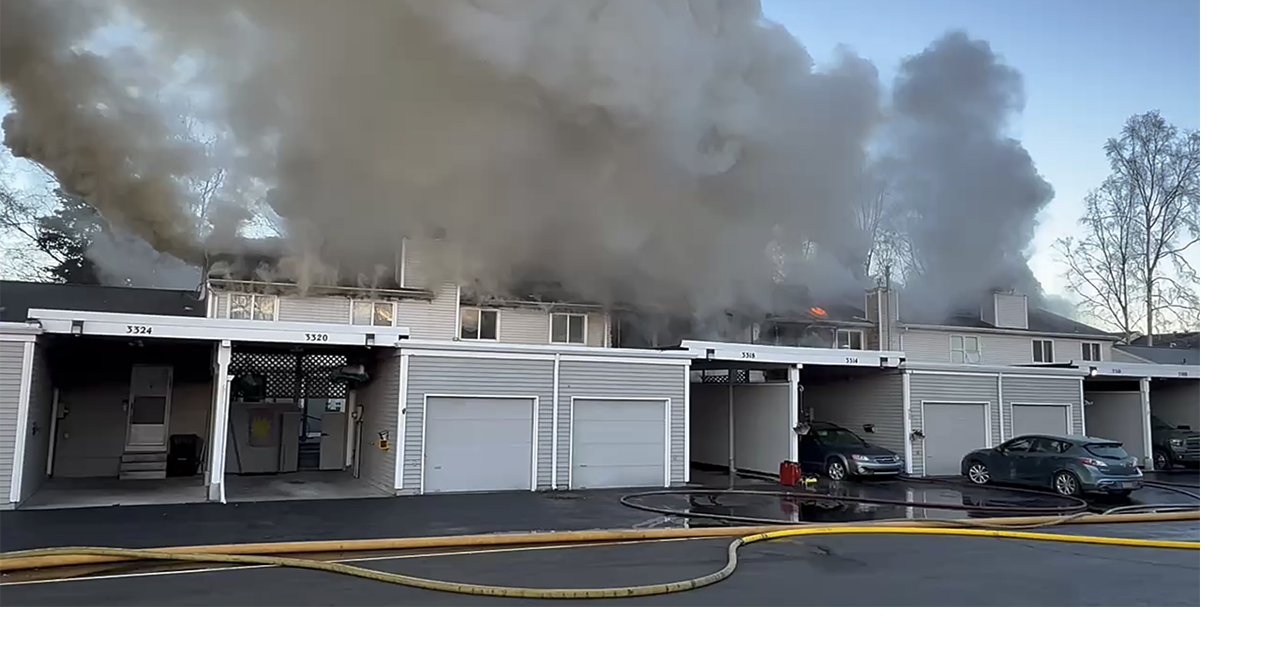Large fire engulfs Anchorage apartment complex near West 34th Avenue ...