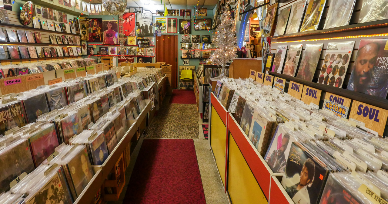 Vinyl Enthusiasts Rejoice: Obsession Records hosts Record Store Day - Vimarsana News