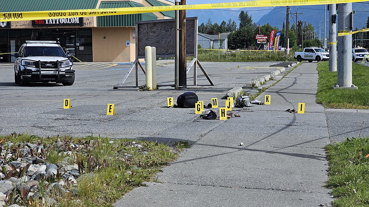 <a href="https://www.youralaskalink.com/news/crime/anchorage-police-officer-michael-shamblin-identified-in-debarr-road-shooting/article_06904d13-18de-4fdc-8ed7-207c5f539ab0.html" target="_blank">Anchorage Police officer Michael Shamblin identified in DeBarr Road shooting</a>