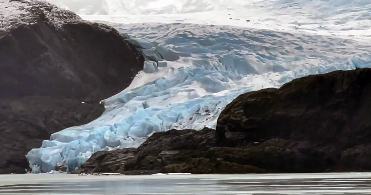 Juneau braces for Mendenhall River flooding after glacial release