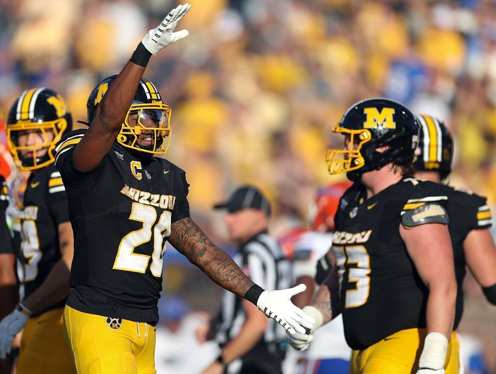 <a href="https://www.youralaskalink.com/sports/national/mizzou-running-back-jamal-roberts-20-performs-the-florida-chomp-in-celebration/image_3b49e660-00ef-5d7f-a5ce-c3ca81fd11e7.html" target="_blank">Mizzou running back Jamal Roberts (20) performs the Florida “chomp” in celebration</a>