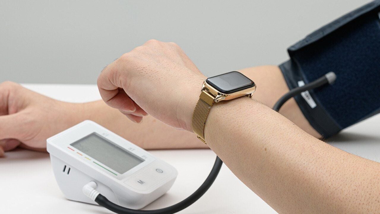 <a href="https://www.youralaskalink.com/arts_and_entertainment/health/what-to-do-after-getting-a-hypertension-alert-from-your-smartwatch/article_dbcfcd67-b6d1-59a7-94f7-0c5a23d7641d.html" target="_blank">What to do after getting a hypertension alert from your smartwatch</a>
