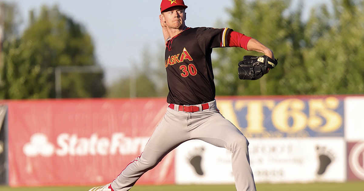 Goldpanners prepare for sold-out Midnight Sun Game in Fairbanks