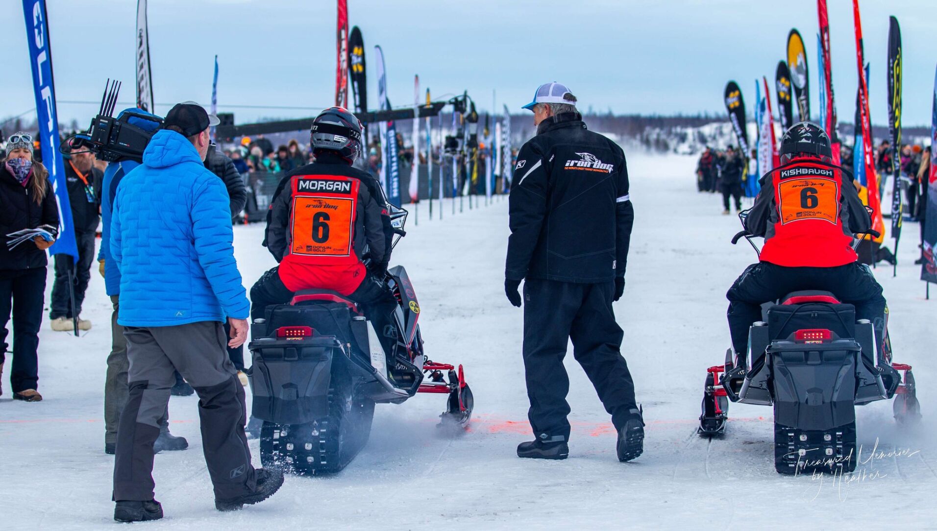 Proclass teams race into Nome for the halfway point of the Iron Dog