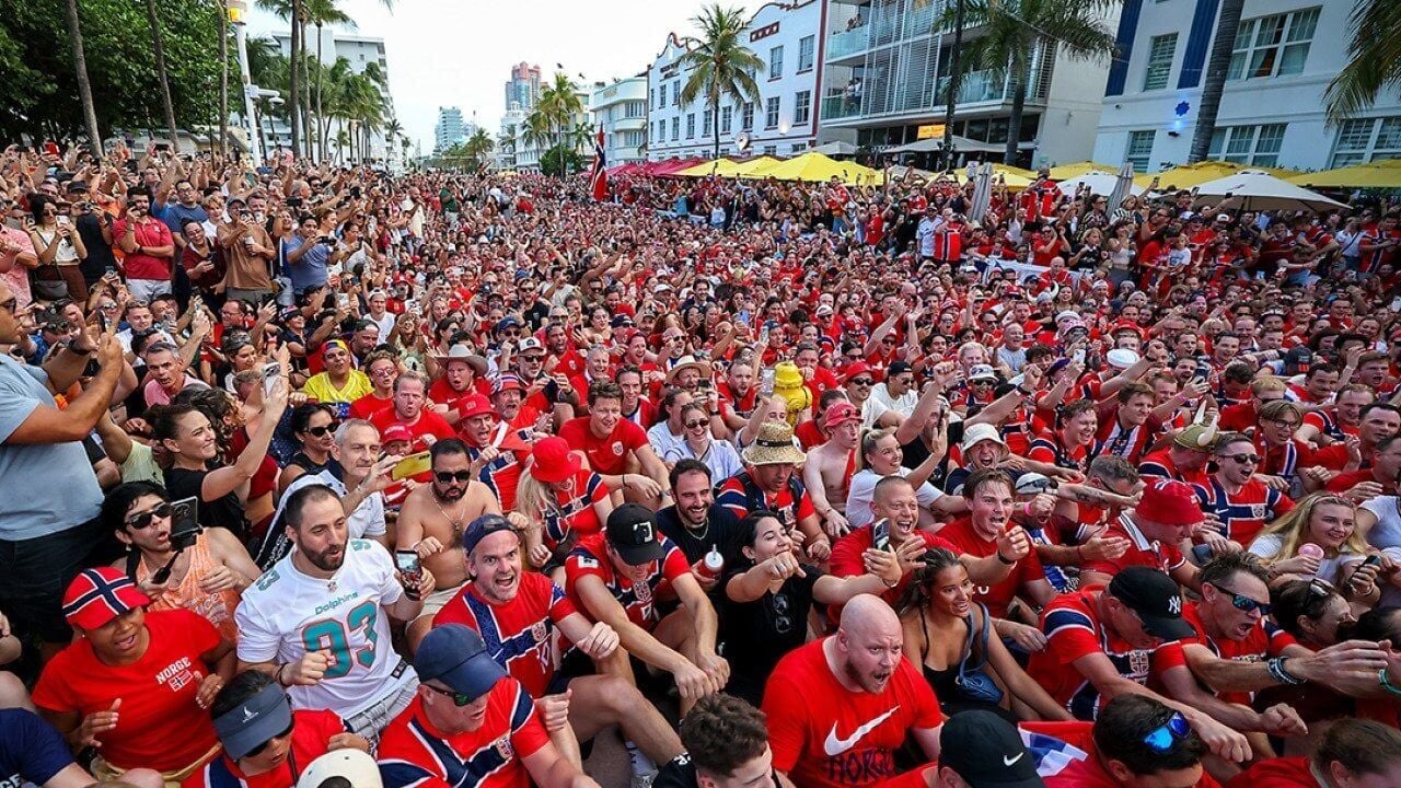 <a href="https://www.youralaskalink.com/sports/national/world-cup-fever-has-changed-american-attitudes-toward-soccer/article_08d5f525-0bdf-5fcb-bad0-52d5e4eb9d63.html" target="_blank">World Cup fever has changed American attitudes toward soccer</a>