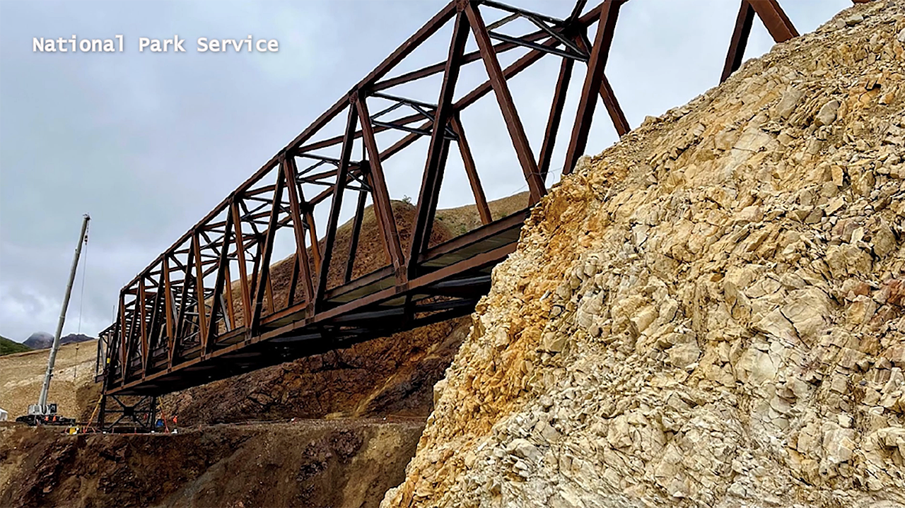 <a href="https://www.youralaskalink.com/news/local/denali-national-park-road-project-nearing-completion-after-major-landslide-repair/article_18296709-85fd-436b-b715-26fa3aa3c53d.html" target="_blank">Denali National Park road project nearing completion after major landslide repair</a>